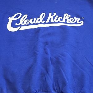 Cloud Kicker sweatshirt